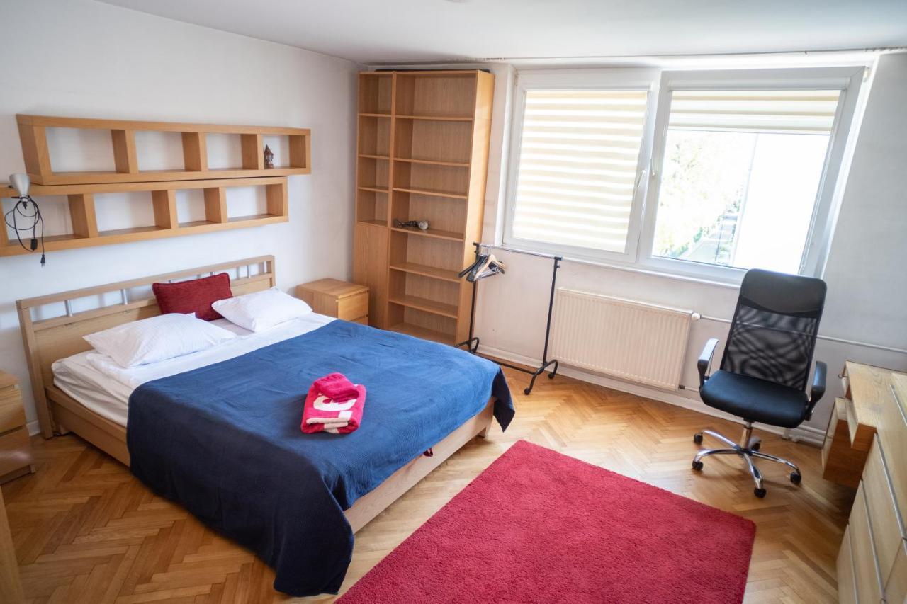 Central Charm Nowiniarska Warsawa Bagian luar foto